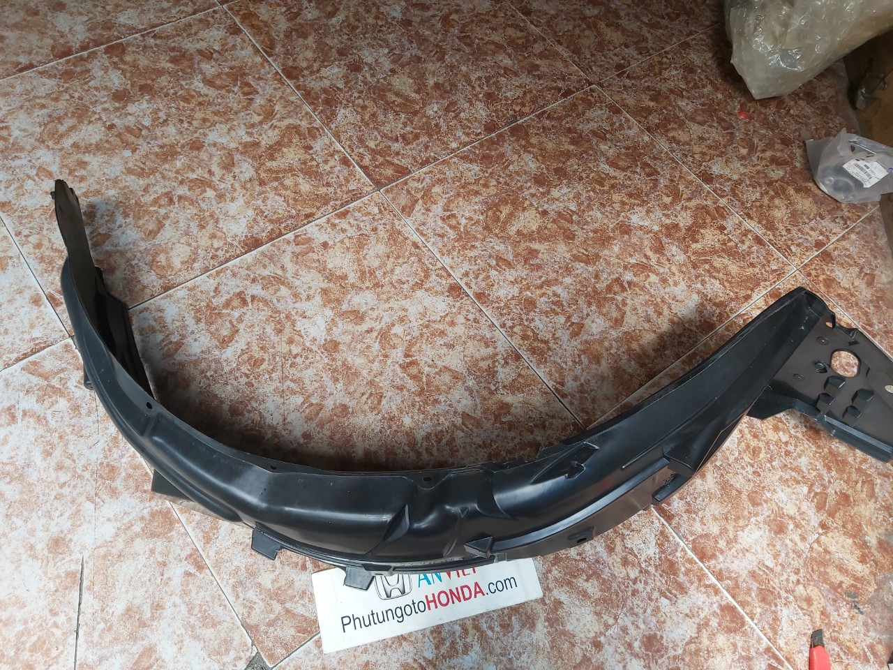 Chắn bùn lòng bánh xe honda CIVIC 2006-2011